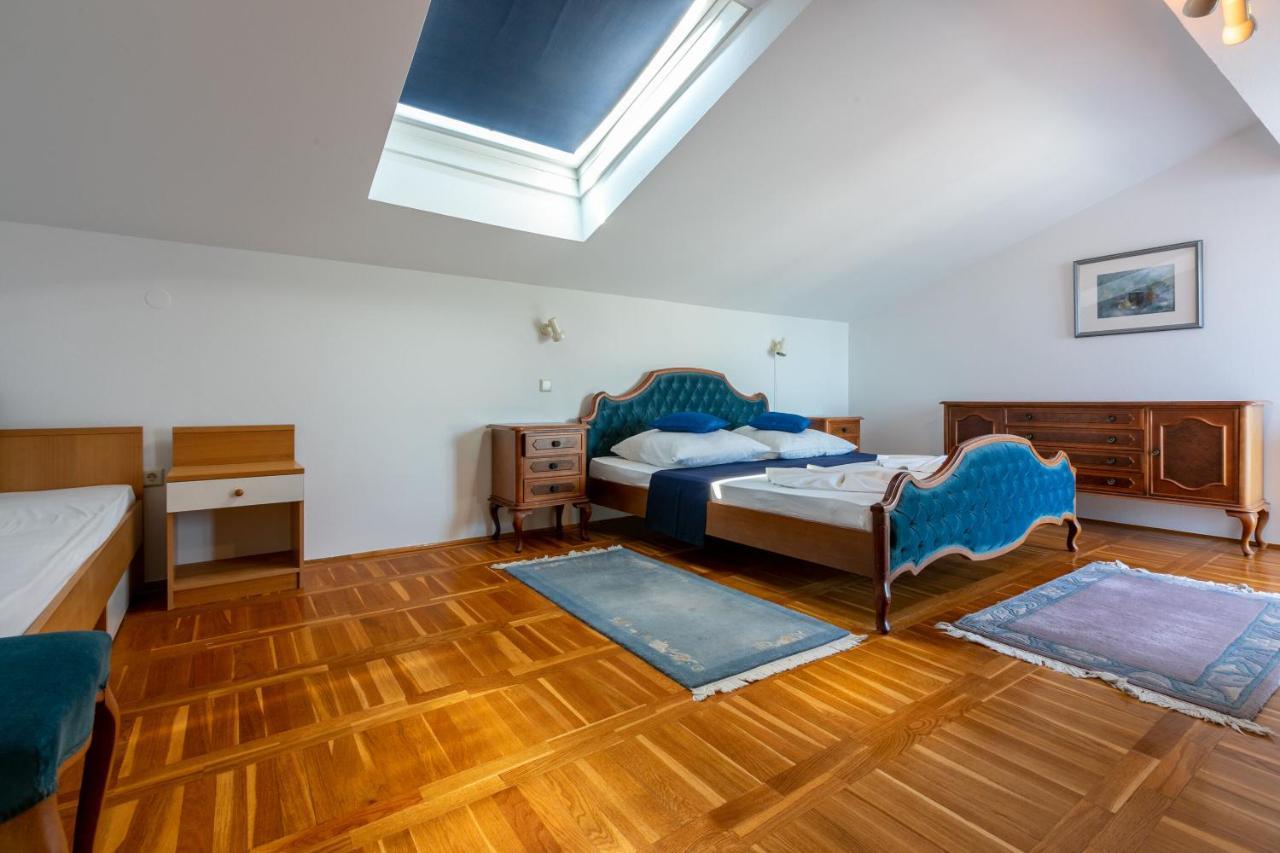 Apartments Vila Antula Banjol المظهر الخارجي الصورة