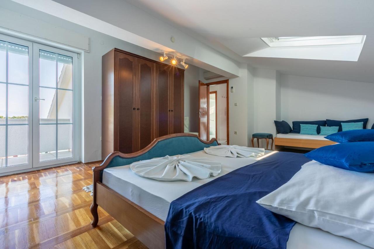 Apartments Vila Antula Banjol المظهر الخارجي الصورة
